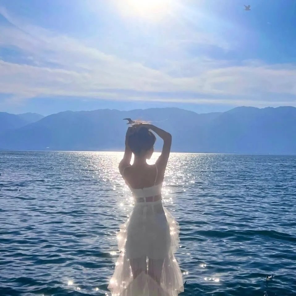 天真派：红楼梦之桃花诗社